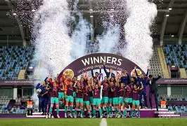 九游游戏-里昂迎欧冠关键赛，今晨豪取连胜，引发热议，控场能力受关注(里昂队欧冠)