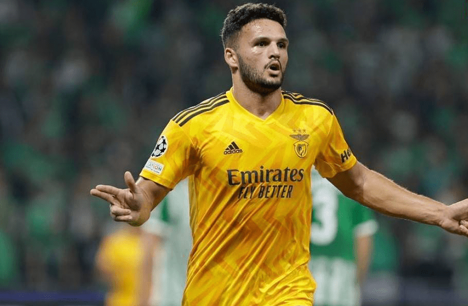 九游体育-孙杨赛后哽咽回顾复出之路