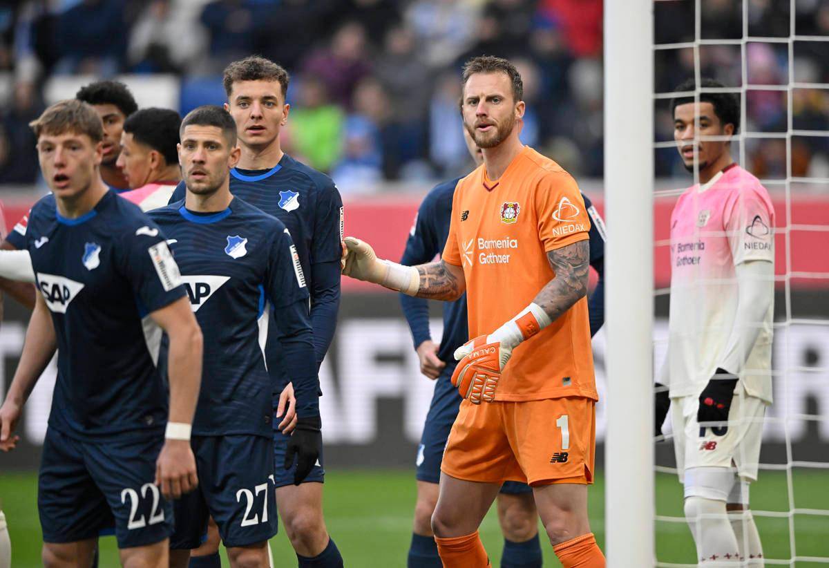 九游APP-包含拜仁慕尼黑围绕德国杯完成体检拉齐奥加时末段复出首秀,网友:国际比赛日AC米兰调整名单以备法甲的词条